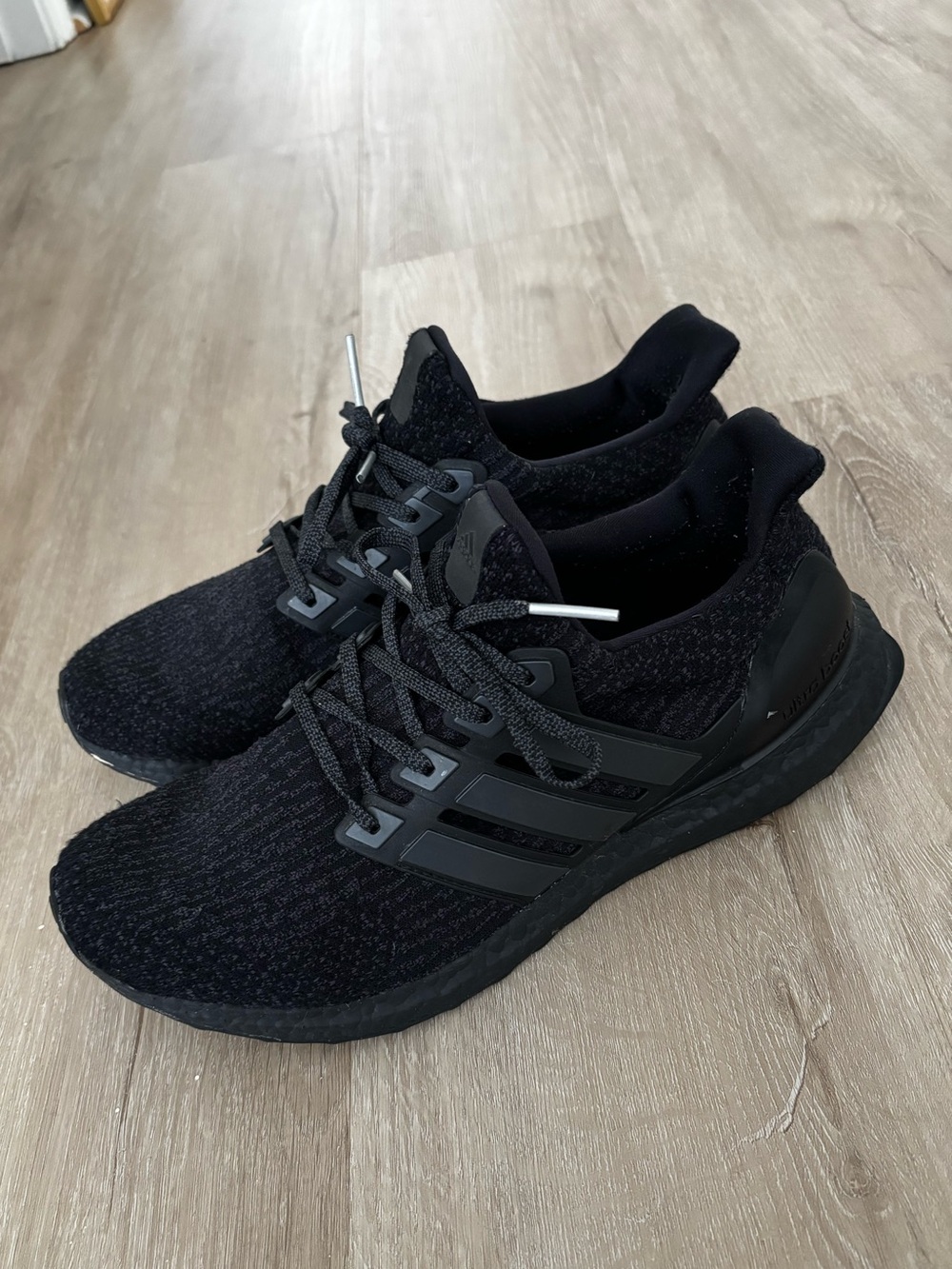Adidas Ultraboost 4.0 DNA Triple Black Men’s Size 10.5 Shoes